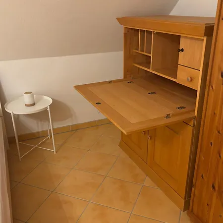 Apartment Mit Küche Und Bad