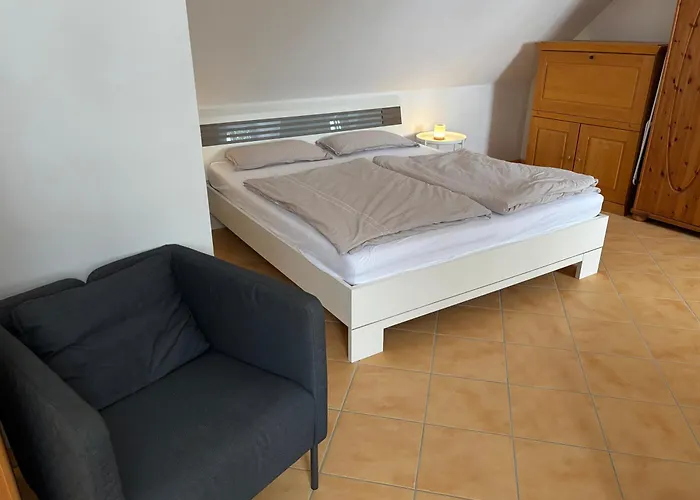 Mit Kueche Und Bad * Hollenbach (Bavaria)